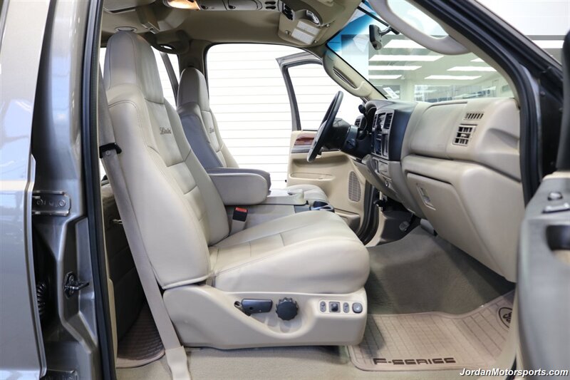 2005 Ford Excursion Limited   - Photo 77 - Portland, OR 97230