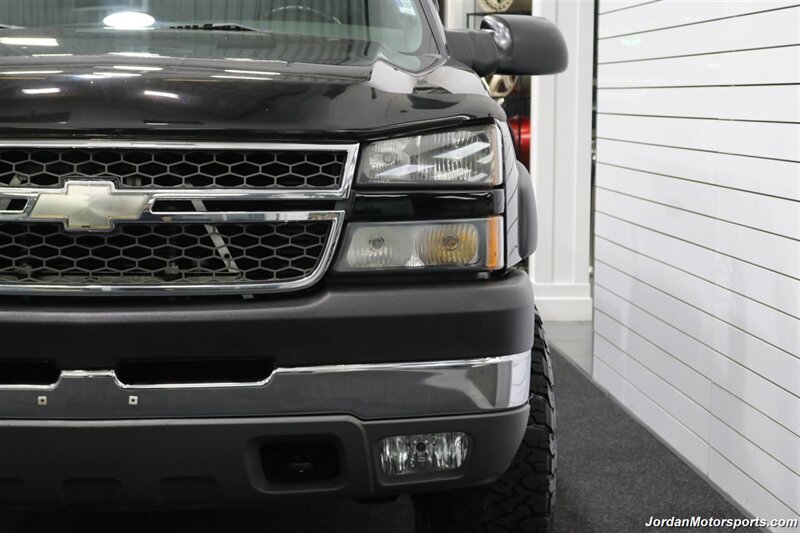 2005 Chevrolet Silverado 3500 LT  100% RUST & CORROSION FREE* 5-POSITION EFI LIVE TUNER* MBRP EXHAUST * NEW 33 "BFG KO3 10-PLYS* CREW CAB LONG BED 1-TON* 2 "LEVELING KIT* LINEX SPRAY IN BED LINER - Photo 38 - Portland, OR 97230