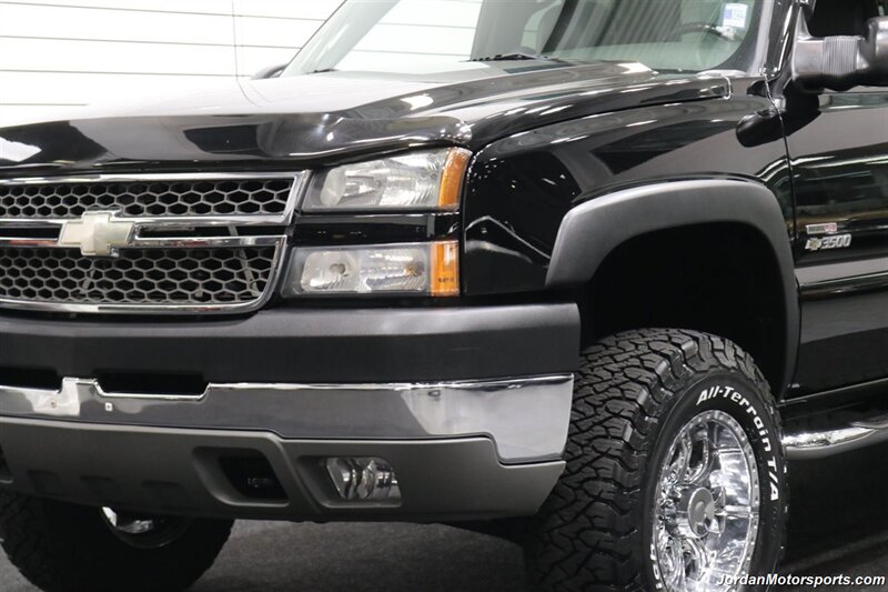 2005 Chevrolet Silverado 3500 LT  100% RUST & CORROSION FREE* 5-POSITION EFI LIVE TUNER* MBRP EXHAUST * NEW 33 "BFG KO3 10-PLYS* CREW CAB LONG BED 1-TON* 2 "LEVELING KIT* LINEX SPRAY IN BED LINER - Photo 11 - Portland, OR 97230