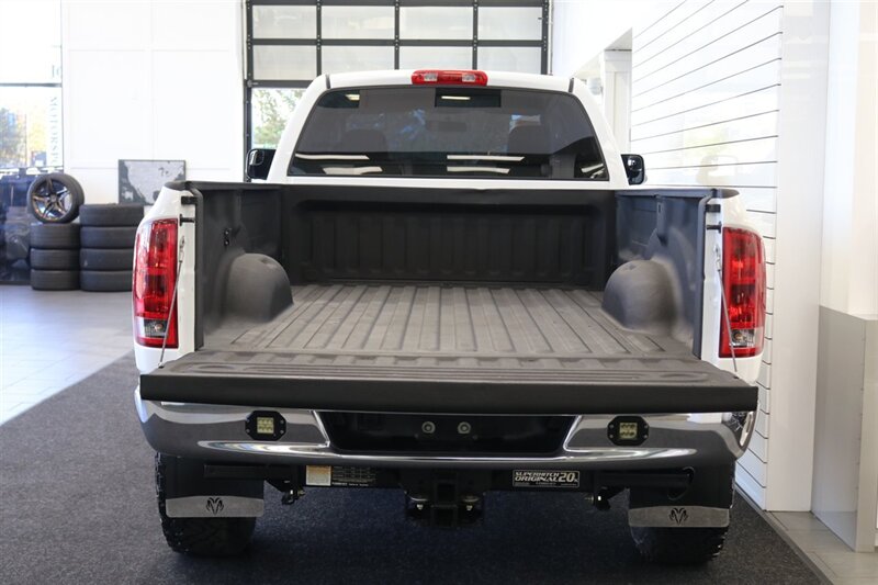 2004 Dodge Ram 3500 SLT 2-OWNER* 100% RUST & CORROSION FREE* 5.9L HIGH OUTPUT* NEW 35 " BFG KO3 10-PLYs* 2 " BILSTEIN LEVEL KIT* NEW 17 " WHEELS* TORKLIFT 20K HITCH W/ ACCESSORIES* REAR AIR BAGS* NEW BRAKES-ROTORS-CALIPERS - Photo 15 - Portland, OR 97230