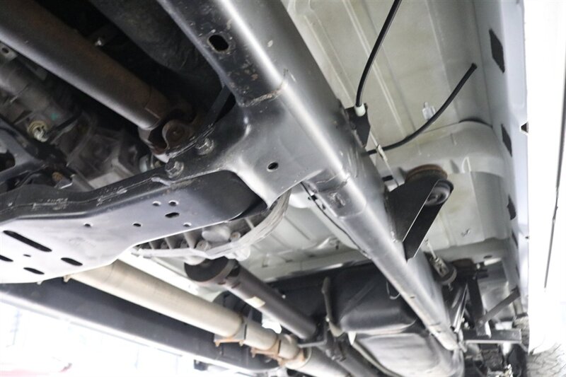 2004 Dodge Ram 3500 SLT - Photo 23 - Portland, OR 97230