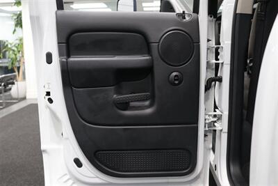 2004 Dodge Ram 3500 SLT - Photo 68 - Portland, OR 97230