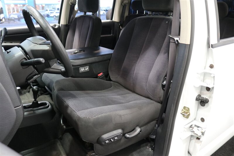 2004 Dodge Ram 3500 SLT 2-OWNER* 100% RUST & CORROSION FREE* 5.9L HIGH OUTPUT* NEW 35 " BFG KO3 10-PLYs* 2 " BILSTEIN LEVEL KIT* NEW 17 " WHEELS* TORKLIFT 20K HITCH W/ ACCESSORIES* REAR AIR BAGS* NEW BRAKES-ROTORS-CALIPERS - Photo 16 - Portland, OR 97230