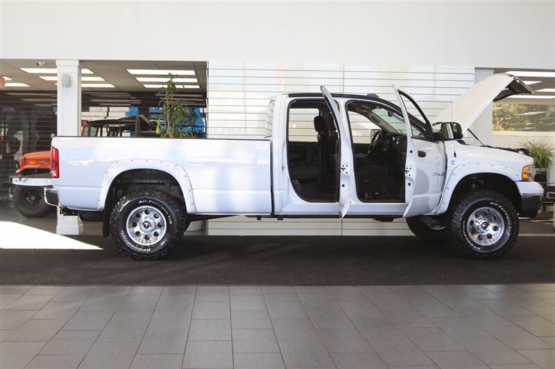 2004 Dodge Ram 3500 SLT 2-OWNER* 100% RUST & CORROSION FREE* 5.9L HIGH OUTPUT* NEW 35 " BFG KO3 10-PLYs* 2 " BILSTEIN LEVEL KIT* NEW 17 " WHEELS* TORKLIFT 20K HITCH W/ ACCESSORIES* REAR AIR BAGS* NEW BRAKES-ROTORS-CALIPERS - Photo 11 - Portland, OR 97230