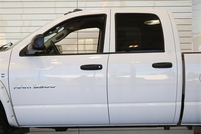 2004 Dodge Ram 3500 SLT - Photo 48 - Portland, OR 97230