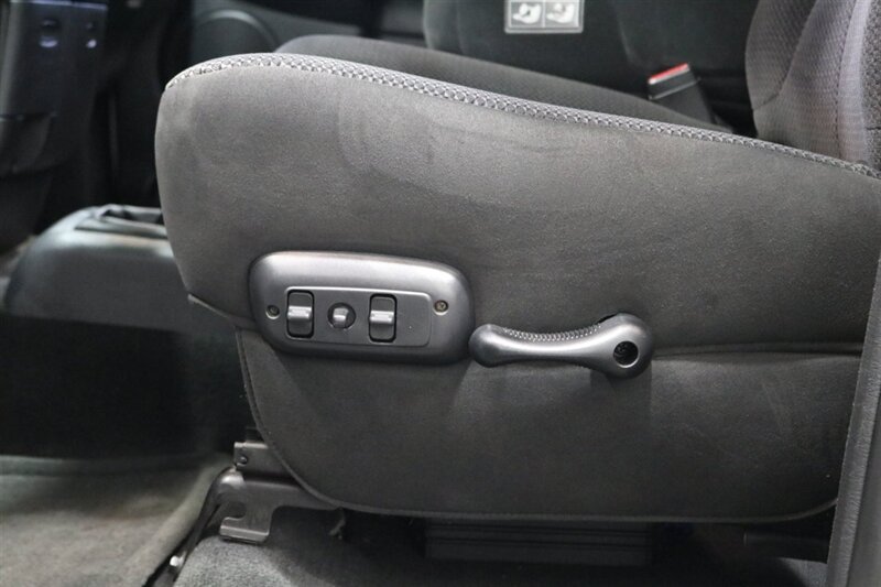 2004 Dodge Ram 3500 SLT - Photo 72 - Portland, OR 97230