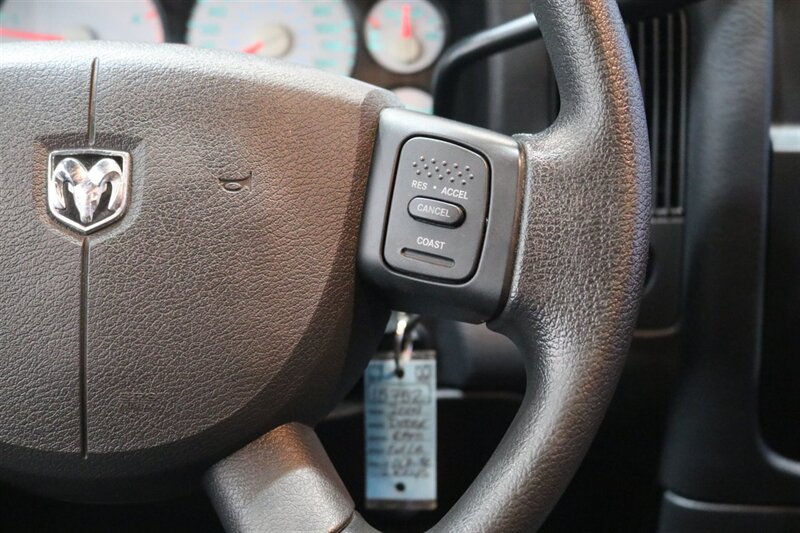 2004 Dodge Ram 3500 SLT - Photo 93 - Portland, OR 97230