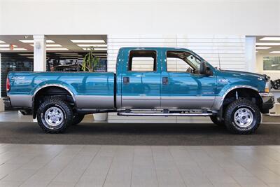 2002 Ford F-350 Super Duty Lariat 4dr Crew Cab Lariat 1-OWNER* NEVER HAD 5TH WHEEL-GOOSENECK* 0-RUST* ALL BOOKS-SERVICE RECORDS SINCE NEW-KEYS-WINDOW STICKER* NEW 2.5 "LEVEL LIFT W/ NEW 33 "BFG KO3s & BILSTEIN 5100s/ NEW BRAKES - ROTORS - Photo 5 - Portland, OR 97230