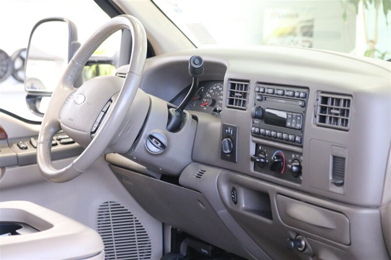 2002 Ford F-350 Super Duty Lariat 4dr Crew Cab Lariat 1-OWNER* NEVER HAD 5TH WHEEL-GOOSENECK* 0-RUST* ALL BOOKS-SERVICE RECORDS SINCE NEW-KEYS-WINDOW STICKER* NEW 2.5 "LEVEL LIFT W/ NEW 33 "BFG KO3s & BILSTEIN 5100s/ NEW BRAKES - ROTORS - Photo 84 - Portland, OR 97230