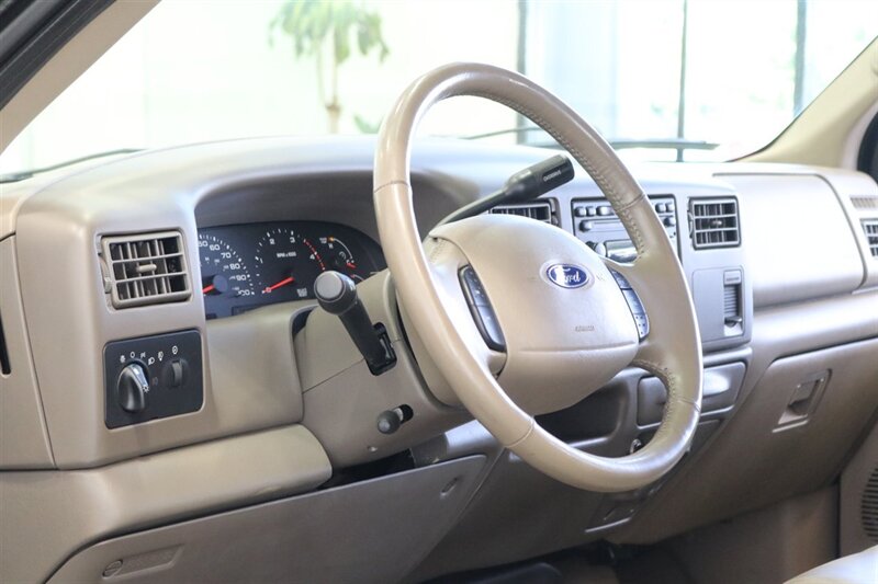 2002 Ford F-350 Super Duty Lariat 4dr Crew Cab Lariat 1-OWNER* NEVER HAD 5TH WHEEL-GOOSENECK* 0-RUST* ALL BOOKS-SERVICE RECORDS SINCE NEW-KEYS-WINDOW STICKER* NEW 2.5 "LEVEL LIFT W/ NEW 33 "BFG KO3s & BILSTEIN 5100s/ NEW BRAKES - ROTORS - Photo 83 - Portland, OR 97230