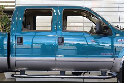 2002 Ford F-350 Super Duty Lariat 4dr Crew Cab Lariat 1-OWNER* NEVER HAD 5TH WHEEL-GOOSENECK* 0-RUST* ALL BOOKS-SERVICE RECORDS SINCE NEW-KEYS-WINDOW STICKER* NEW 2.5 "LEVEL LIFT W/ NEW 33 "BFG KO3s & BILSTEIN 5100s/ NEW BRAKES - ROTORS - Photo 52 - Portland, OR 97230