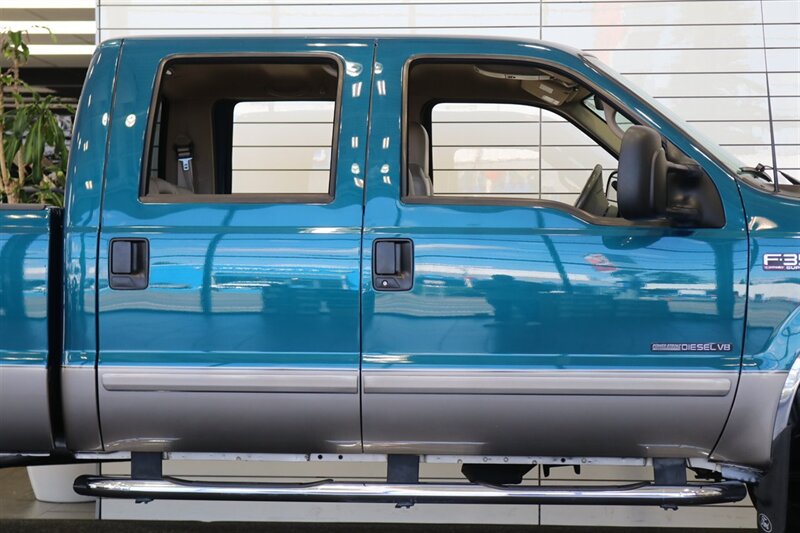 2002 Ford F-350 Super Duty Lariat 4dr Crew Cab Lariat 1-OWNER* NEVER HAD 5TH WHEEL-GOOSENECK* 0-RUST* ALL BOOKS-SERVICE RECORDS SINCE NEW-KEYS-WINDOW STICKER* NEW 2.5 "LEVEL LIFT W/ NEW 33 "BFG KO3s & BILSTEIN 5100s/ NEW BRAKES - ROTORS - Photo 52 - Portland, OR 97230