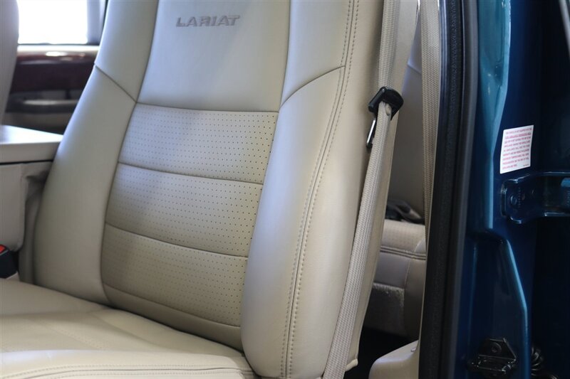 2002 Ford F-350 Super Duty Lariat 4dr Crew Cab Lariat 1-OWNER* NEVER HAD 5TH WHEEL-GOOSENECK* 0-RUST* ALL BOOKS-SERVICE RECORDS SINCE NEW-KEYS-WINDOW STICKER* NEW 2.5 "LEVEL LIFT W/ NEW 33 "BFG KO3s & BILSTEIN 5100s/ NEW BRAKES - ROTORS - Photo 75 - Portland, OR 97230