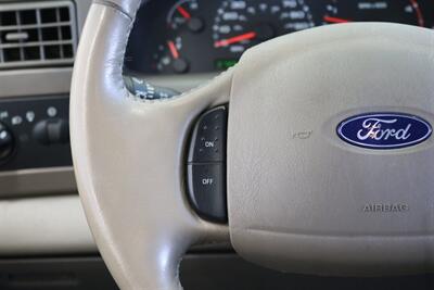 2002 Ford F-350 Super Duty Lariat 4dr Crew Cab Lariat 1-OWNER* NEVER HAD 5TH WHEEL-GOOSENECK* 0-RUST* ALL BOOKS-SERVICE RECORDS SINCE NEW-KEYS-WINDOW STICKER* NEW 2.5 "LEVEL LIFT W/ NEW 33 "BFG KO3s & BILSTEIN 5100s/ NEW BRAKES - ROTORS - Photo 87 - Portland, OR 97230