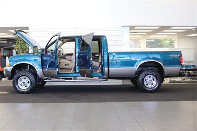 2002 Ford F-350 Super Duty Lariat 4dr Crew Cab Lariat 1-OWNER* NEVER HAD 5TH WHEEL-GOOSENECK* 0-RUST* ALL BOOKS-SERVICE RECORDS SINCE NEW-KEYS-WINDOW STICKER* NEW 2.5 "LEVEL LIFT W/ NEW 33 "BFG KO3s & BILSTEIN 5100s/ NEW BRAKES - ROTORS - Photo 10 - Portland, OR 97230