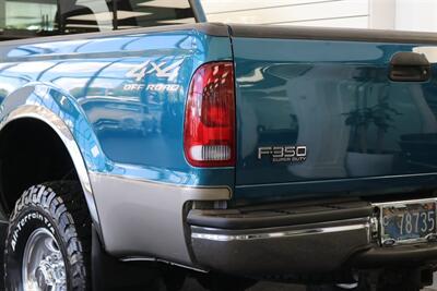 2002 Ford F-350 Super Duty Lariat 4dr Crew Cab Lariat 1-OWNER* NEVER HAD 5TH WHEEL-GOOSENECK* 0-RUST* ALL BOOKS-SERVICE RECORDS SINCE NEW-KEYS-WINDOW STICKER* NEW 2.5 "LEVEL LIFT W/ NEW 33 "BFG KO3s & BILSTEIN 5100s/ NEW BRAKES - ROTORS - Photo 44 - Portland, OR 97230