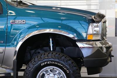 2002 Ford F-350 Super Duty Lariat 4dr Crew Cab Lariat 1-OWNER* NEVER HAD 5TH WHEEL-GOOSENECK* 0-RUST* ALL BOOKS-SERVICE RECORDS SINCE NEW-KEYS-WINDOW STICKER* NEW 2.5 "LEVEL LIFT W/ NEW 33 "BFG KO3s & BILSTEIN 5100s/ NEW BRAKES - ROTORS - Photo 50 - Portland, OR 97230