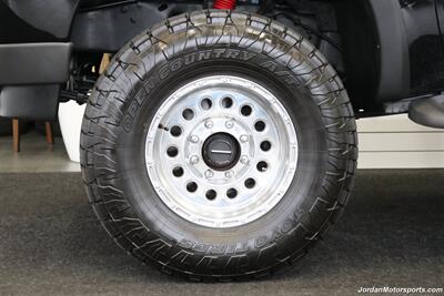 2003 Ford F-250 Lariat  SAME OWNER FOR LAST 20 YEARS* LEVELED ON NEW 35 " TOYO'S AT-3 10-PLY* SPRAY IN BED LINER* ALL BOOKS & KEYS* 0-RUST* FULL FRESH SERVICE* EXCELLENT CONDITION - Photo 16 - Portland, OR 97230