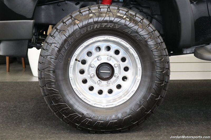 2003 Ford F-250 Lariat  SAME OWNER FOR LAST 20 YEARS* LEVELED ON NEW 35 " TOYO'S AT-3 10-PLY* SPRAY IN BED LINER* ALL BOOKS & KEYS* 0-RUST* FULL FRESH SERVICE* EXCELLENT CONDITION - Photo 16 - Portland, OR 97230