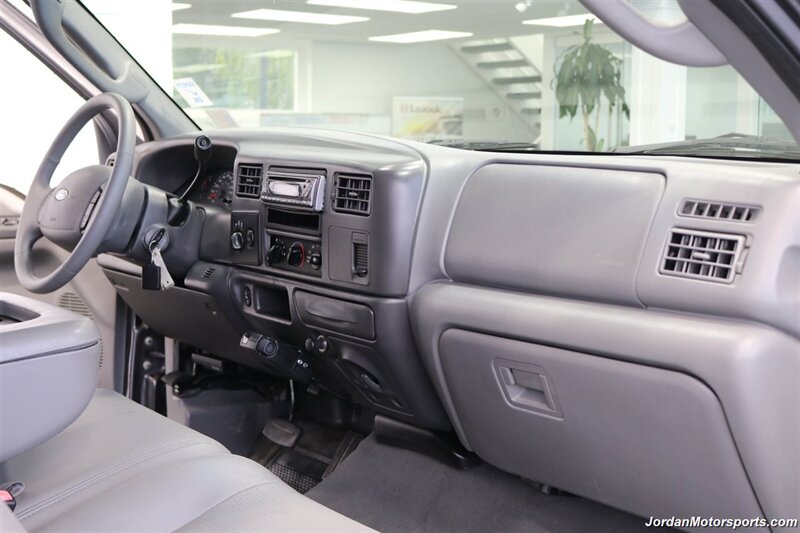 2003 Ford F-250 Lariat  SAME OWNER FOR LAST 20 YEARS* LEVELED ON NEW 35 " TOYO'S AT-3 10-PLY* SPRAY IN BED LINER* ALL BOOKS & KEYS* 0-RUST* FULL FRESH SERVICE* EXCELLENT CONDITION - Photo 86 - Portland, OR 97230