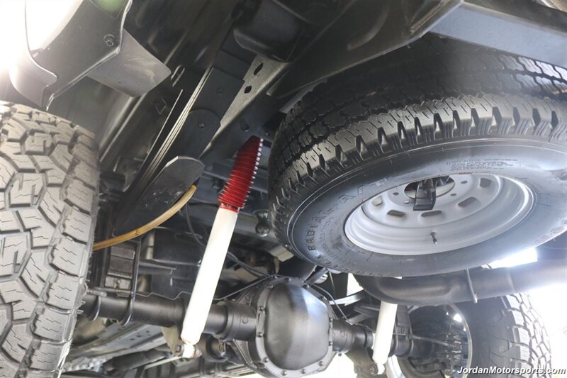 2003 Ford F-250 Lariat  SAME OWNER FOR LAST 20 YEARS* LEVELED ON NEW 35 " TOYO'S AT-3 10-PLY* SPRAY IN BED LINER* ALL BOOKS & KEYS* 0-RUST* FULL FRESH SERVICE* EXCELLENT CONDITION - Photo 34 - Portland, OR 97230