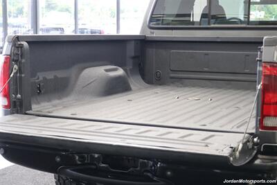 2003 Ford F-250 Lariat  SAME OWNER FOR LAST 20 YEARS* LEVELED ON NEW 35 " TOYO'S AT-3 10-PLY* SPRAY IN BED LINER* ALL BOOKS & KEYS* 0-RUST* FULL FRESH SERVICE* EXCELLENT CONDITION - Photo 51 - Portland, OR 97230