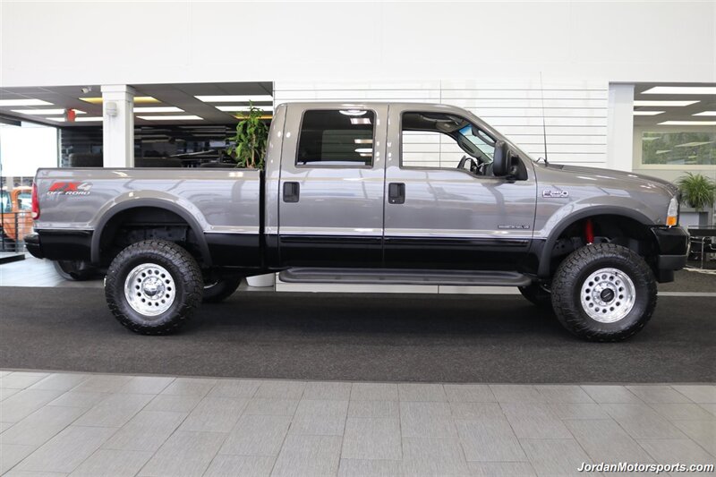 2003 Ford F-250 Lariat  SAME OWNER FOR LAST 20 YEARS* LEVELED ON NEW 35 " TOYO'S AT-3 10-PLY* SPRAY IN BED LINER* ALL BOOKS & KEYS* 0-RUST* FULL FRESH SERVICE* EXCELLENT CONDITION - Photo 5 - Portland, OR 97230