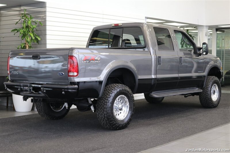 2003 Ford F-250 Lariat  SAME OWNER FOR LAST 20 YEARS* LEVELED ON NEW 35 " TOYO'S AT-3 10-PLY* SPRAY IN BED LINER* ALL BOOKS & KEYS* 0-RUST* FULL FRESH SERVICE* EXCELLENT CONDITION - Photo 7 - Portland, OR 97230