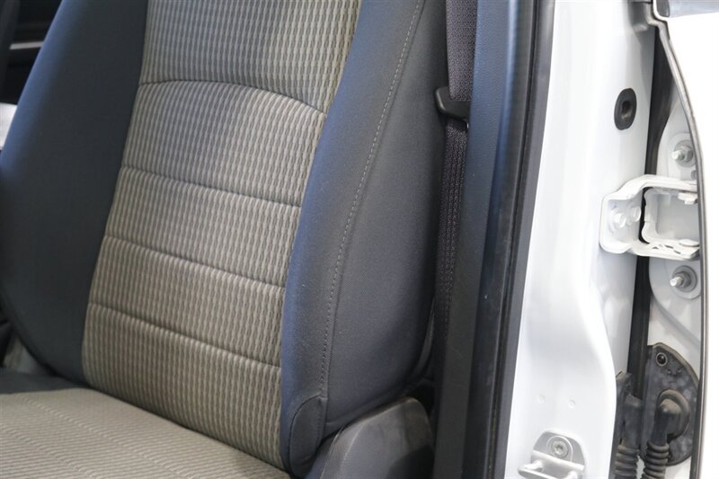 2012 RAM 2500 ST  1-OWNER* 23K MILES ORIGINAL* 6-SPEED MANUAL* 100% STOCK* 0-RUST* CREW CAB SHORT BED* GOOSENECK* NEW BILSTEIN 5100 SHOCKS WITH 3 "LEVEL KIT* NEW 35 " BFG KO3 10-PLYS* ALL BOOKS & 4-KEYS - Photo 64 - Portland, OR 97230