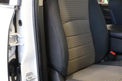 2012 RAM 2500 ST  1-OWNER* 23K MILES ORIGINAL* 6-SPEED MANUAL* 100% STOCK* 0-RUST* CREW CAB SHORT BED* GOOSENECK* NEW BILSTEIN 5100 SHOCKS WITH 3 "LEVEL KIT* NEW 35 " BFG KO3 10-PLYS* ALL BOOKS & 4-KEYS - Photo 65 - Portland, OR 97230