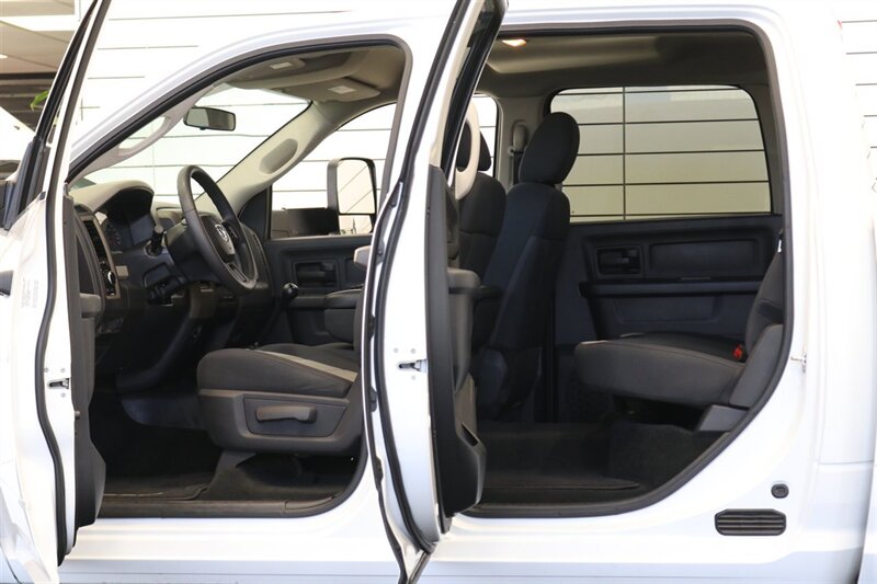 2012 RAM 2500 ST  1-OWNER* 23K MILES ORIGINAL* 6-SPEED MANUAL* 100% STOCK* 0-RUST* CREW CAB SHORT BED* GOOSENECK* NEW BILSTEIN 5100 SHOCKS WITH 3 "LEVEL KIT* NEW 35 " BFG KO3 10-PLYS* ALL BOOKS & 4-KEYS - Photo 52 - Portland, OR 97230