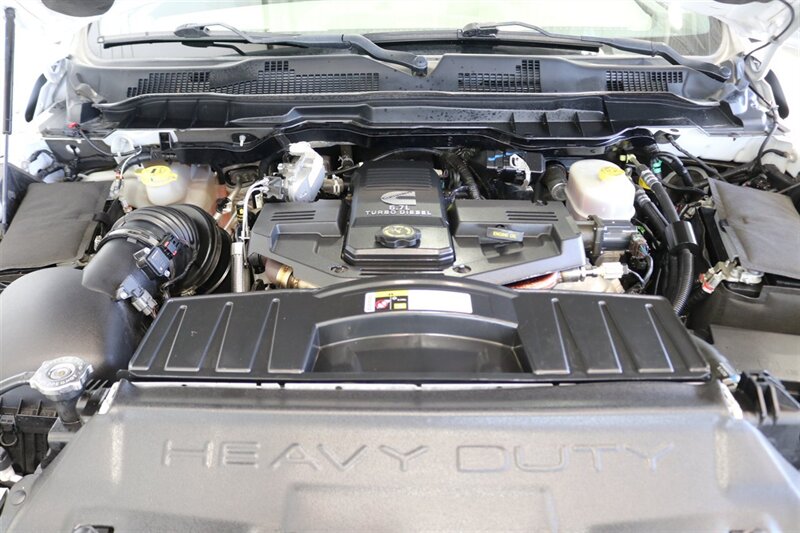 2012 RAM 2500 ST  1-OWNER* 23K MILES ORIGINAL* 6-SPEED MANUAL* 100% STOCK* 0-RUST* CREW CAB SHORT BED* GOOSENECK* NEW BILSTEIN 5100 SHOCKS WITH 3 "LEVEL KIT* NEW 35 " BFG KO3 10-PLYS* ALL BOOKS & 4-KEYS - Photo 14 - Portland, OR 97230