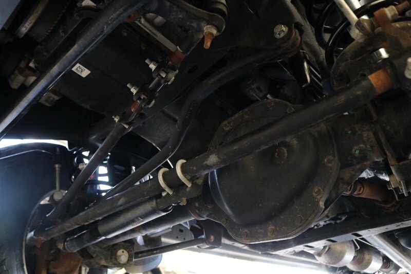 2012 RAM 2500 ST  1-OWNER* 23K MILES ORIGINAL* 6-SPEED MANUAL* 100% STOCK* 0-RUST* CREW CAB SHORT BED* GOOSENECK* NEW BILSTEIN 5100 SHOCKS WITH 3 "LEVEL KIT* NEW 35 " BFG KO3 10-PLYS* ALL BOOKS & 4-KEYS - Photo 90 - Portland, OR 97230