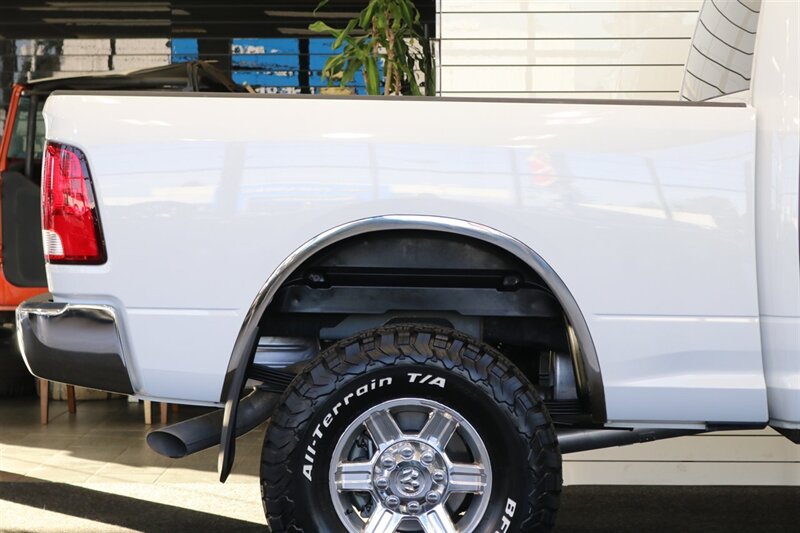 2012 RAM 2500 ST  1-OWNER* 23K MILES ORIGINAL* 6-SPEED MANUAL* 100% STOCK* 0-RUST* CREW CAB SHORT BED* GOOSENECK* NEW BILSTEIN 5100 SHOCKS WITH 3 "LEVEL KIT* NEW 35 " BFG KO3 10-PLYS* ALL BOOKS & 4-KEYS - Photo 49 - Portland, OR 97230