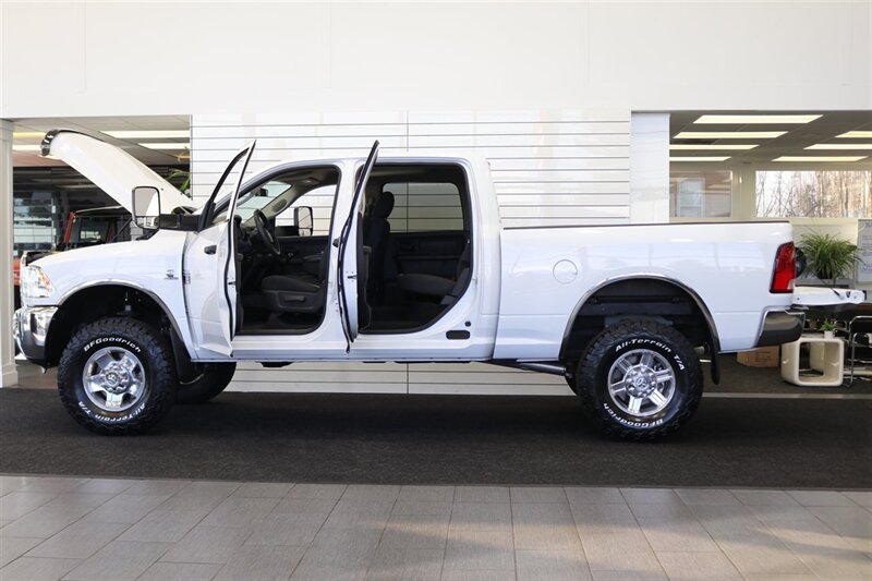 2012 RAM 2500 ST  1-OWNER* 23K MILES ORIGINAL* 6-SPEED MANUAL* 100% STOCK* 0-RUST* CREW CAB SHORT BED* GOOSENECK* NEW BILSTEIN 5100 SHOCKS WITH 3 "LEVEL KIT* NEW 35 " BFG KO3 10-PLYS* ALL BOOKS & 4-KEYS - Photo 10 - Portland, OR 97230