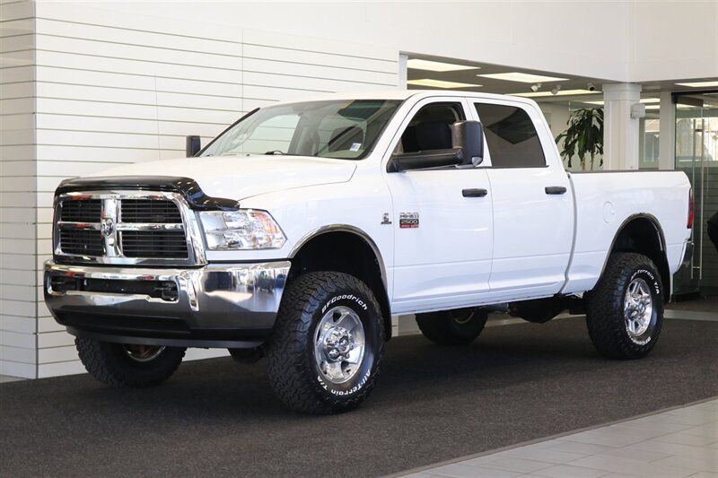 2012 RAM 2500 ST  1-OWNER* 23K MILES ORIGINAL* 6-SPEED MANUAL* 100% STOCK* 0-RUST* CREW CAB SHORT BED* GOOSENECK* NEW BILSTEIN 5100 SHOCKS WITH 3 "LEVEL KIT* NEW 35 " BFG KO3 10-PLYS* ALL BOOKS & 4-KEYS - Photo 3 - Portland, OR 97230