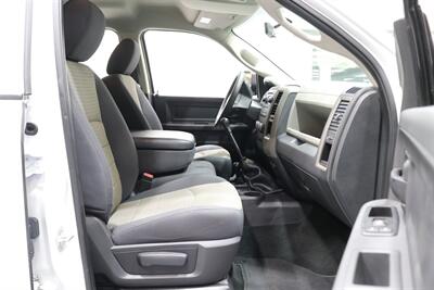 2012 RAM 2500 ST  1-OWNER* 23K MILES ORIGINAL* 6-SPEED MANUAL* 100% STOCK* 0-RUST* CREW CAB SHORT BED* GOOSENECK* NEW BILSTEIN 5100 SHOCKS WITH 3 "LEVEL KIT* NEW 35 " BFG KO3 10-PLYS* ALL BOOKS & 4-KEYS - Photo 69 - Portland, OR 97230