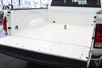 2012 RAM 2500 ST  1-OWNER* 23K MILES ORIGINAL* 6-SPEED MANUAL* 100% STOCK* 0-RUST* CREW CAB SHORT BED* GOOSENECK* NEW BILSTEIN 5100 SHOCKS WITH 3 "LEVEL KIT* NEW 35 " BFG KO3 10-PLYS* ALL BOOKS & 4-KEYS - Photo 40 - Portland, OR 97230