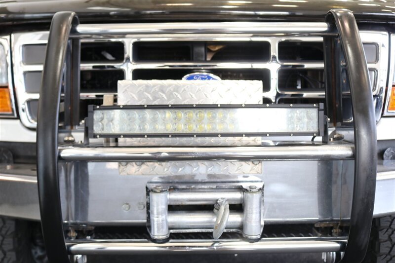 1996 Ford F-250 XLT   - Photo 48 - Portland, OR 97230