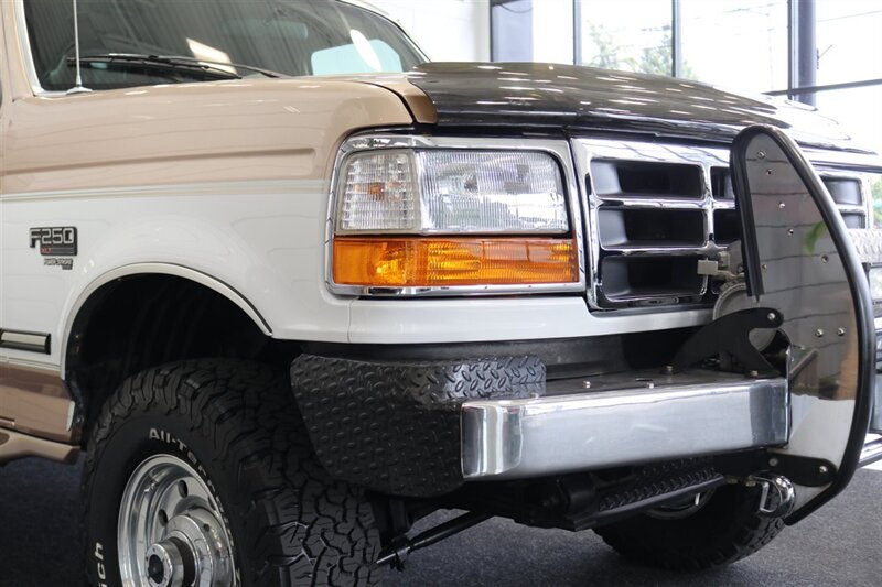 1996 Ford F-250 XLT   - Photo 15 - Portland, OR 97230