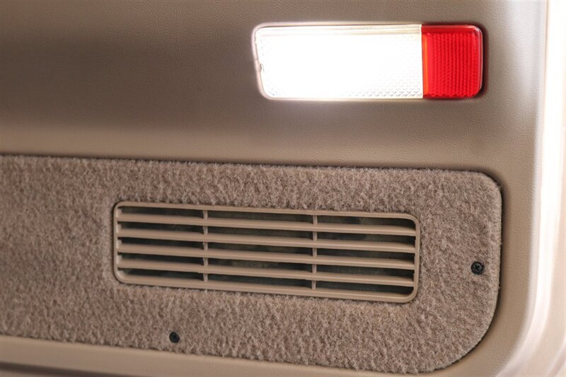 1996 Ford F-250 XLT   - Photo 72 - Portland, OR 97230