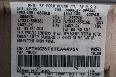1996 Ford F-250 XLT   - Photo 25 - Portland, OR 97230