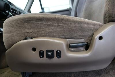 1996 Ford F-250 XLT   - Photo 38 - Portland, OR 97230