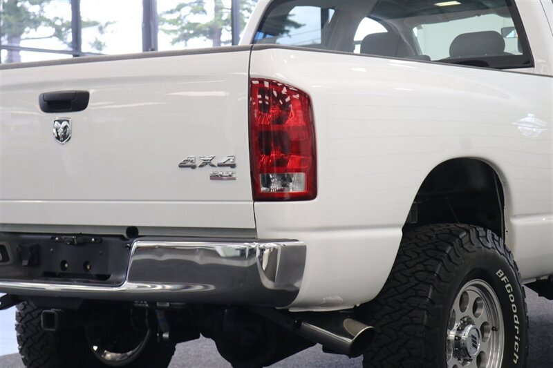 2005 Dodge Ram 2500 SLT  100% RUST FREE* LIKE NEW BED W/SPRAY IN BED LINER* REAR AIR BAGS* NV 5600 W/ MANUAL TRASFER CASE MECHANICAL* NEW 17 "PRO COMPS* NEW 35 " BFGK KO3s* ALL SERVICE RECORDS SINCE NEW @DODGE DEALER* 0-RUST - Photo 44 - Portland, OR 97230
