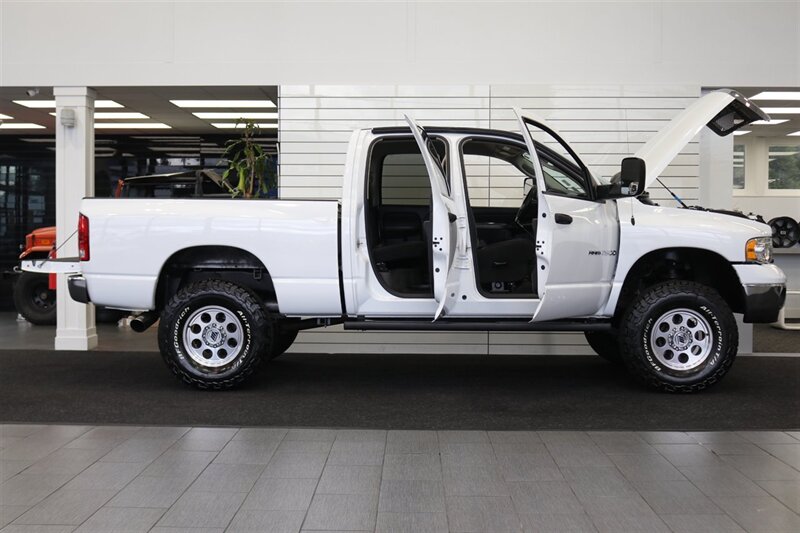 2005 Dodge Ram 2500 SLT  100% RUST FREE* LIKE NEW BED W/SPRAY IN BED LINER* REAR AIR BAGS* NV 5600 W/ MANUAL TRASFER CASE MECHANICAL* NEW 17 "PRO COMPS* NEW 35 " BFGK KO3s* ALL SERVICE RECORDS SINCE NEW @DODGE DEALER* 0-RUST - Photo 11 - Portland, OR 97230