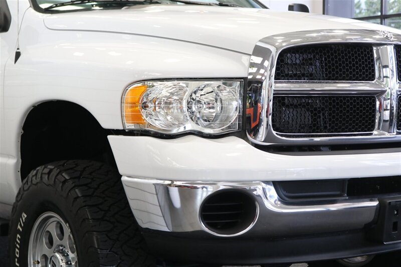 2005 Dodge Ram 2500 SLT  100% RUST FREE* LIKE NEW BED W/SPRAY IN BED LINER* REAR AIR BAGS* NV 5600 W/ MANUAL TRASFER CASE MECHANICAL* NEW 17 "PRO COMPS* NEW 35 " BFGK KO3s* ALL SERVICE RECORDS SINCE NEW @DODGE DEALER* 0-RUST - Photo 13 - Portland, OR 97230