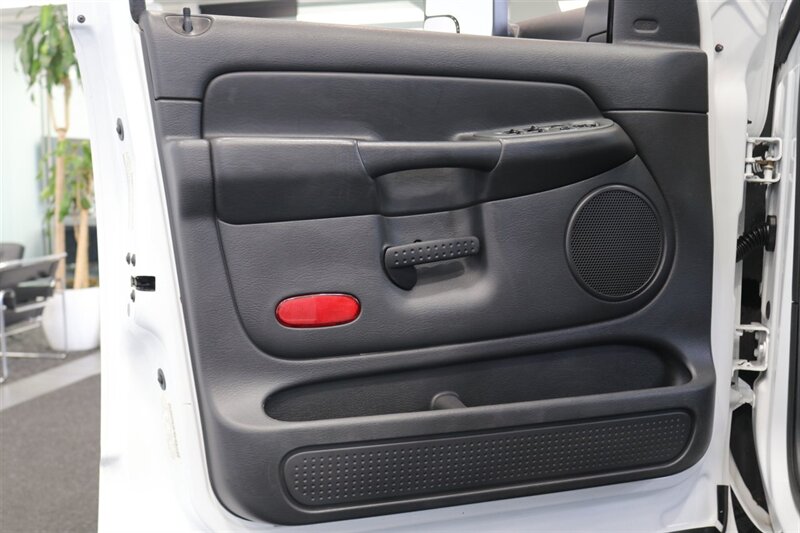 2005 Dodge Ram 2500 SLT  100% RUST FREE* LIKE NEW BED W/SPRAY IN BED LINER* REAR AIR BAGS* NV 5600 W/ MANUAL TRASFER CASE MECHANICAL* NEW 17 "PRO COMPS* NEW 35 " BFGK KO3s* ALL SERVICE RECORDS SINCE NEW @DODGE DEALER* 0-RUST - Photo 68 - Portland, OR 97230