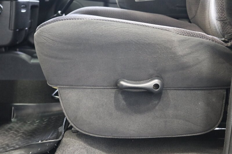 2005 Dodge Ram 2500 SLT  100% RUST FREE* LIKE NEW BED W/SPRAY IN BED LINER* REAR AIR BAGS* NV 5600 W/ MANUAL TRASFER CASE MECHANICAL* NEW 17 "PRO COMPS* NEW 35 " BFGK KO3s* ALL SERVICE RECORDS SINCE NEW @DODGE DEALER* 0-RUST - Photo 72 - Portland, OR 97230