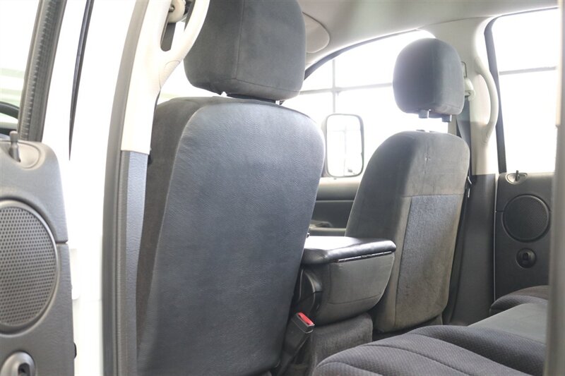 2005 Dodge Ram 2500 SLT  100% RUST FREE* LIKE NEW BED W/SPRAY IN BED LINER* REAR AIR BAGS* NV 5600 W/ MANUAL TRASFER CASE MECHANICAL* NEW 17 "PRO COMPS* NEW 35 " BFGK KO3s* ALL SERVICE RECORDS SINCE NEW @DODGE DEALER* 0-RUST - Photo 82 - Portland, OR 97230