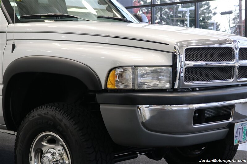 2002 Dodge Ram 2500 ST  5.9L WITH 5-SPEED MANUAL* RUST FREE* NEVER HAD 5TH WHEEL OR GOOSNECK* REAR AIRBAGS* NEW 33 " COOPER ALL TERRAIN 10-PLYS* 4X4* NEW BRAKES-ROTORS-CALIPERS* ALL BOOKS & KEYS - Photo 12 - Portland, OR 97230